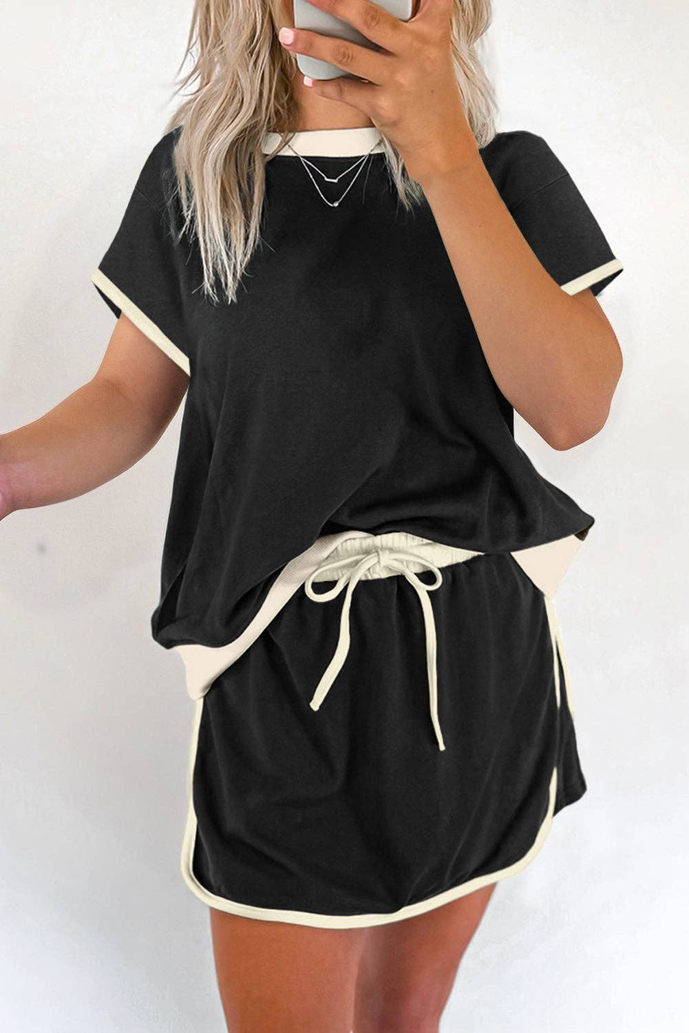 Lovesoft - Bonbon Colorblock Edge Drop Shoulder T Shirt and Skort 2Pcs Set