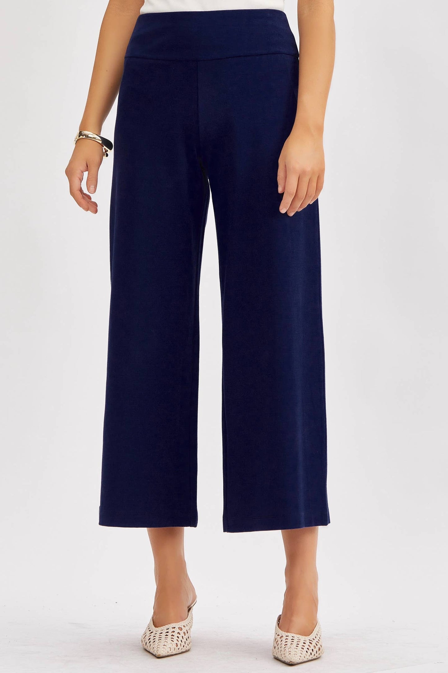 Dear Scarlett - Magic Wide Cropped Pants