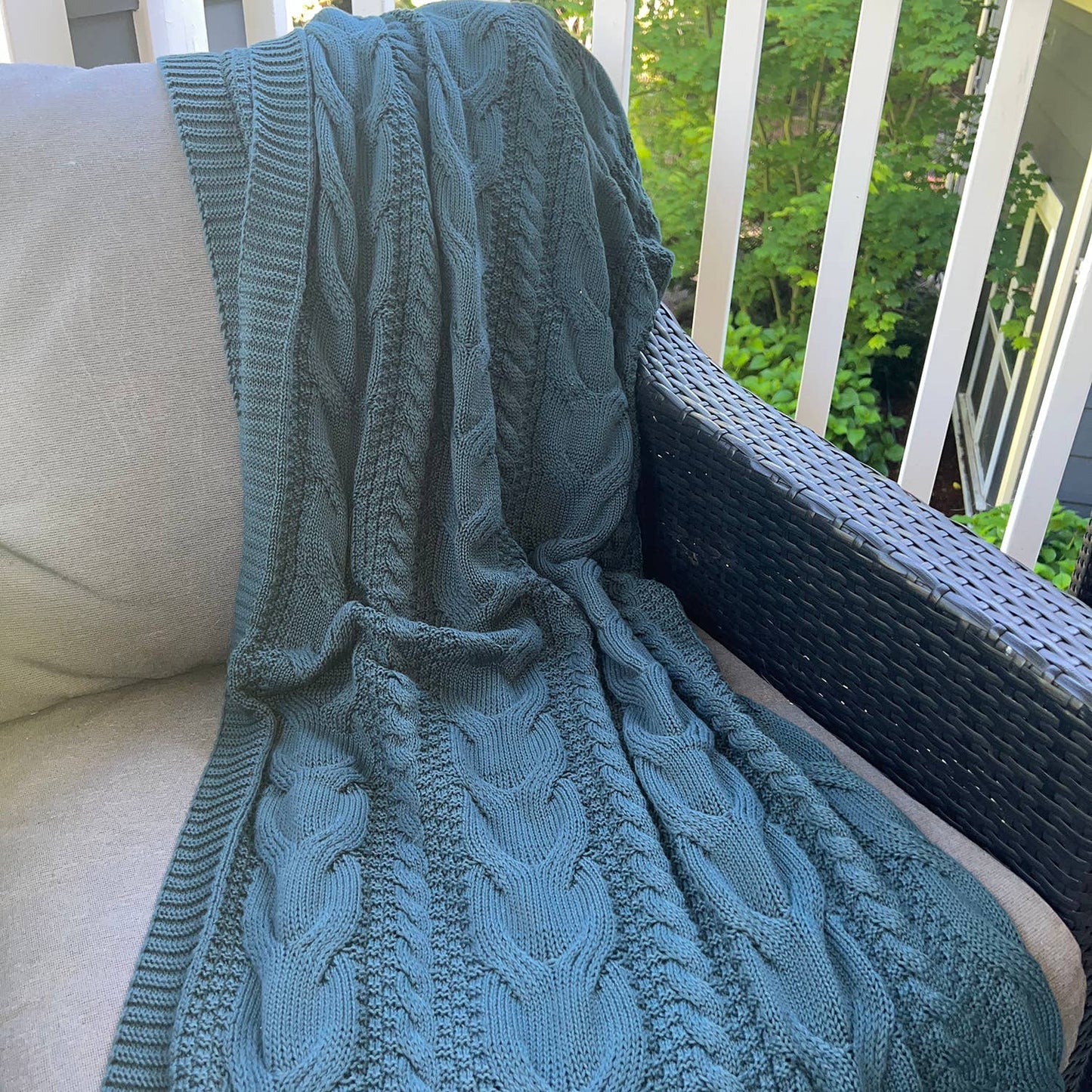 Chloe & Lex - Dark Teal Green Cableknit Cotton Throw Blanket Home Decor