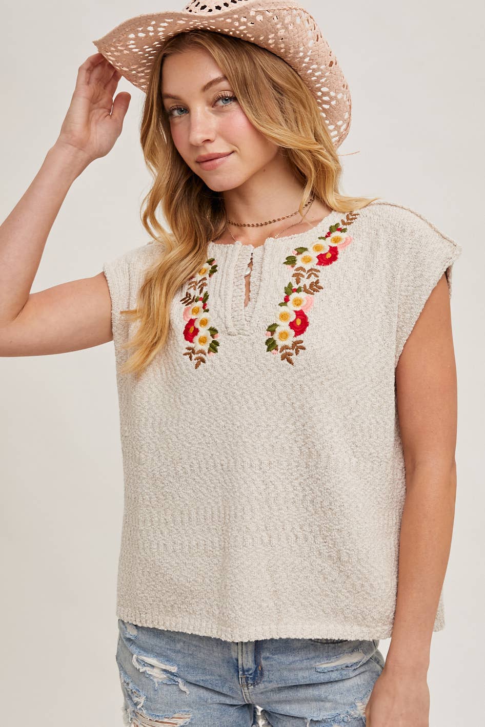 Bluivy - EMBROIDERED NOTCH NECK KNIT TOP