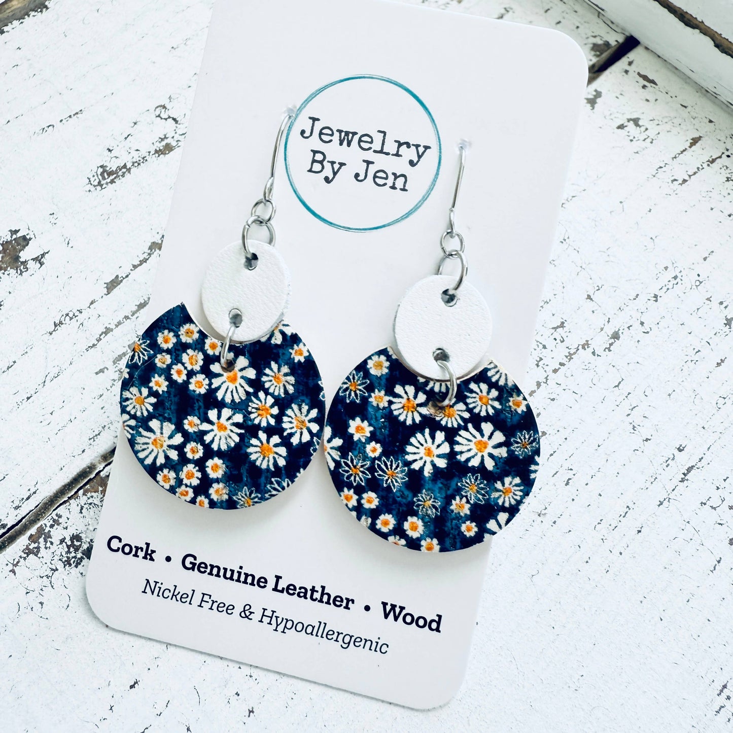 Jewelry By Jen - Luna (Medium Size): Shasta Daisies