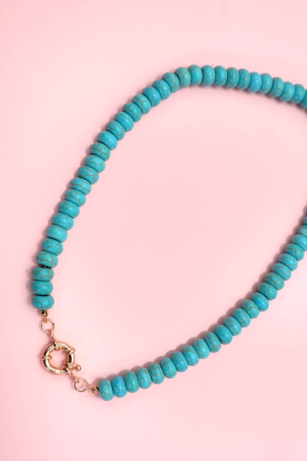 JOSSLYN by wall to wall - NATURAL STONE CHARM SPRING CLASP BEADED NECKLACE | 40NK9461
