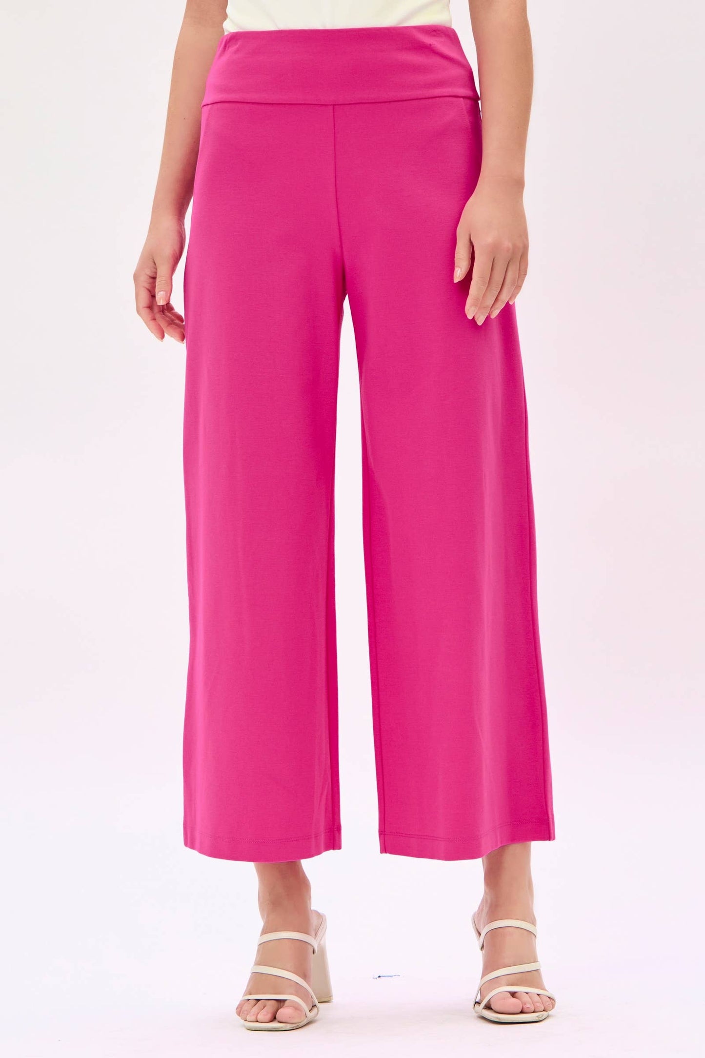 Dear Scarlett - Magic Wide Cropped Pants