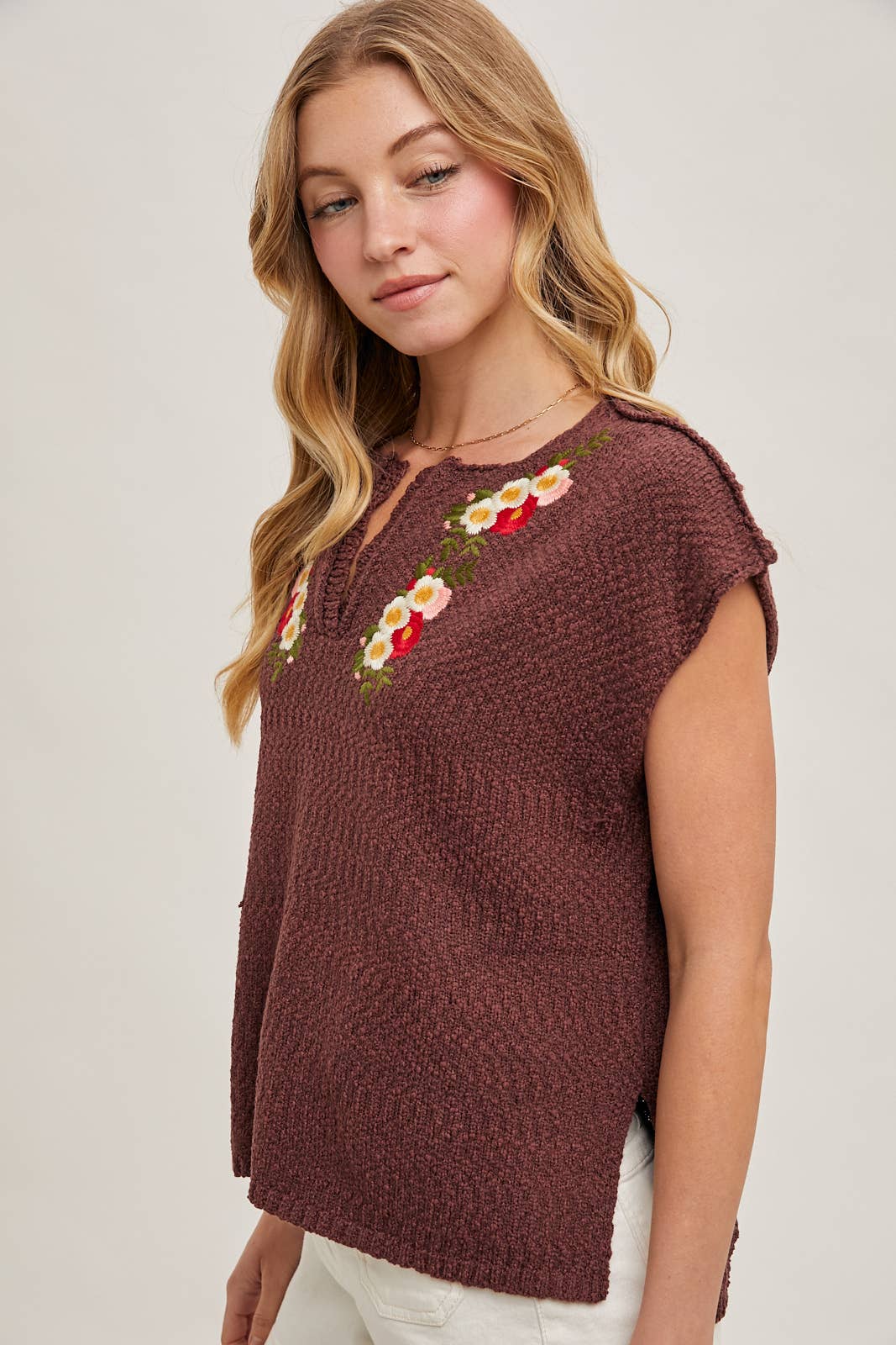 Bluivy - EMBROIDERED NOTCH NECK KNIT TOP