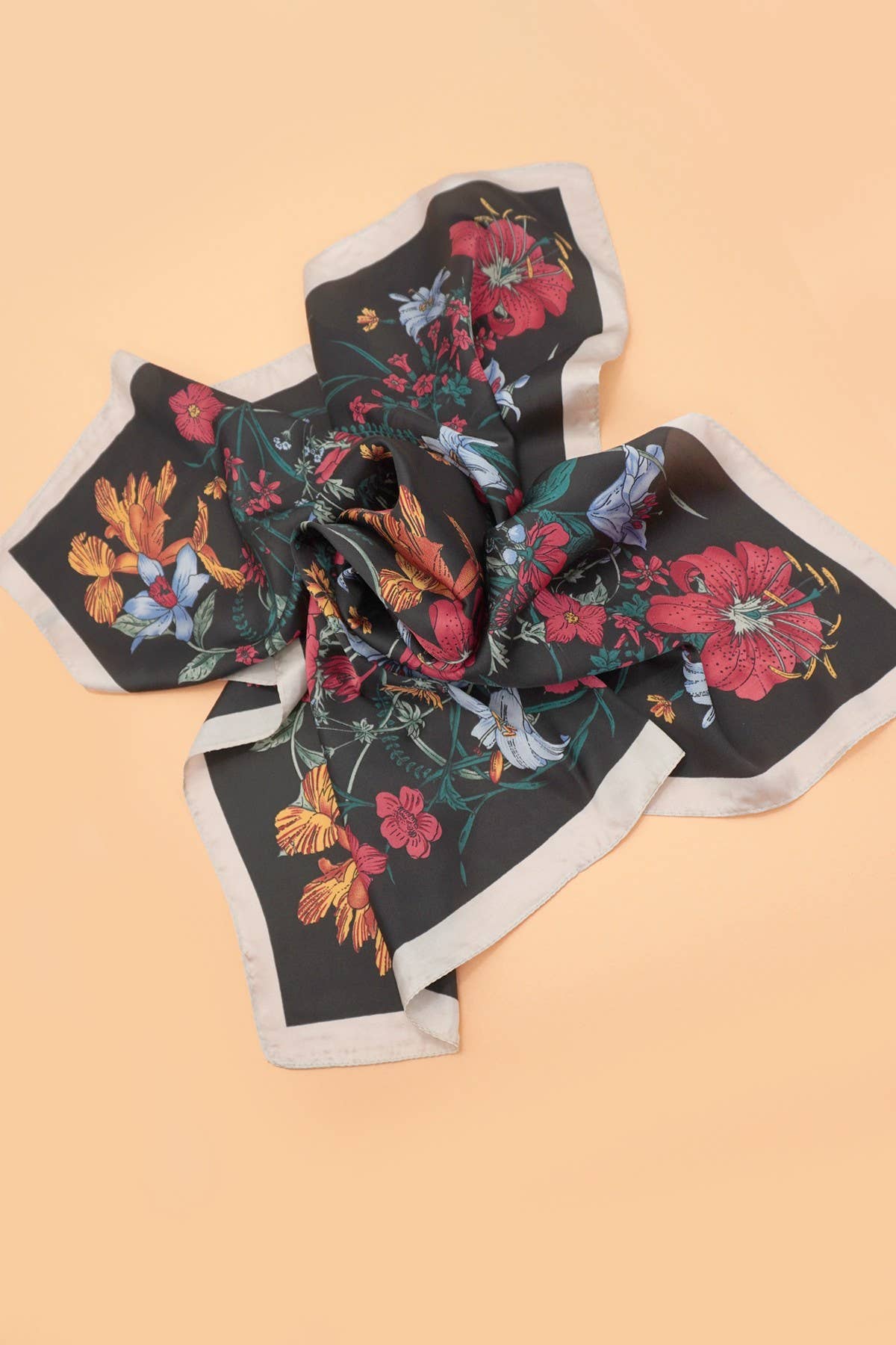 JOSSLYN by wall to wall - LARGE FLORAL PRINT BANDANA SCARF | 40SC651