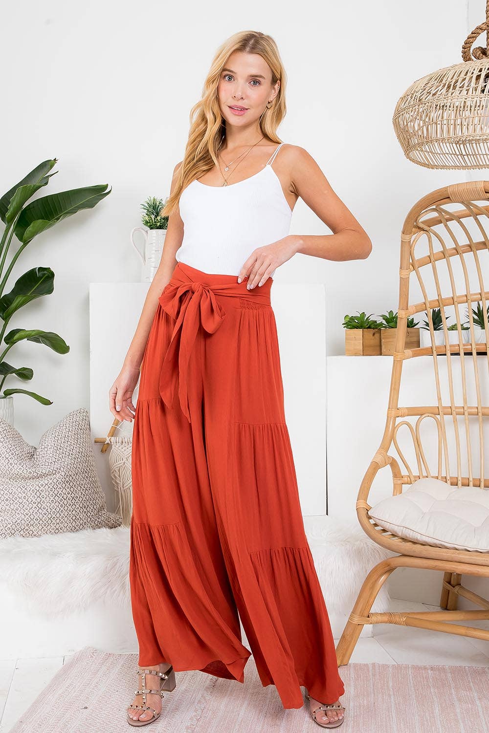 Bluivy - TIERED FLOWY WIDE-LEG PANTS