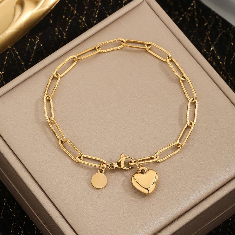 JOSSLYN by wall to wall - 18K STAINLESS STEEL TARNISH FREE HEART BRACELET | 40B5132