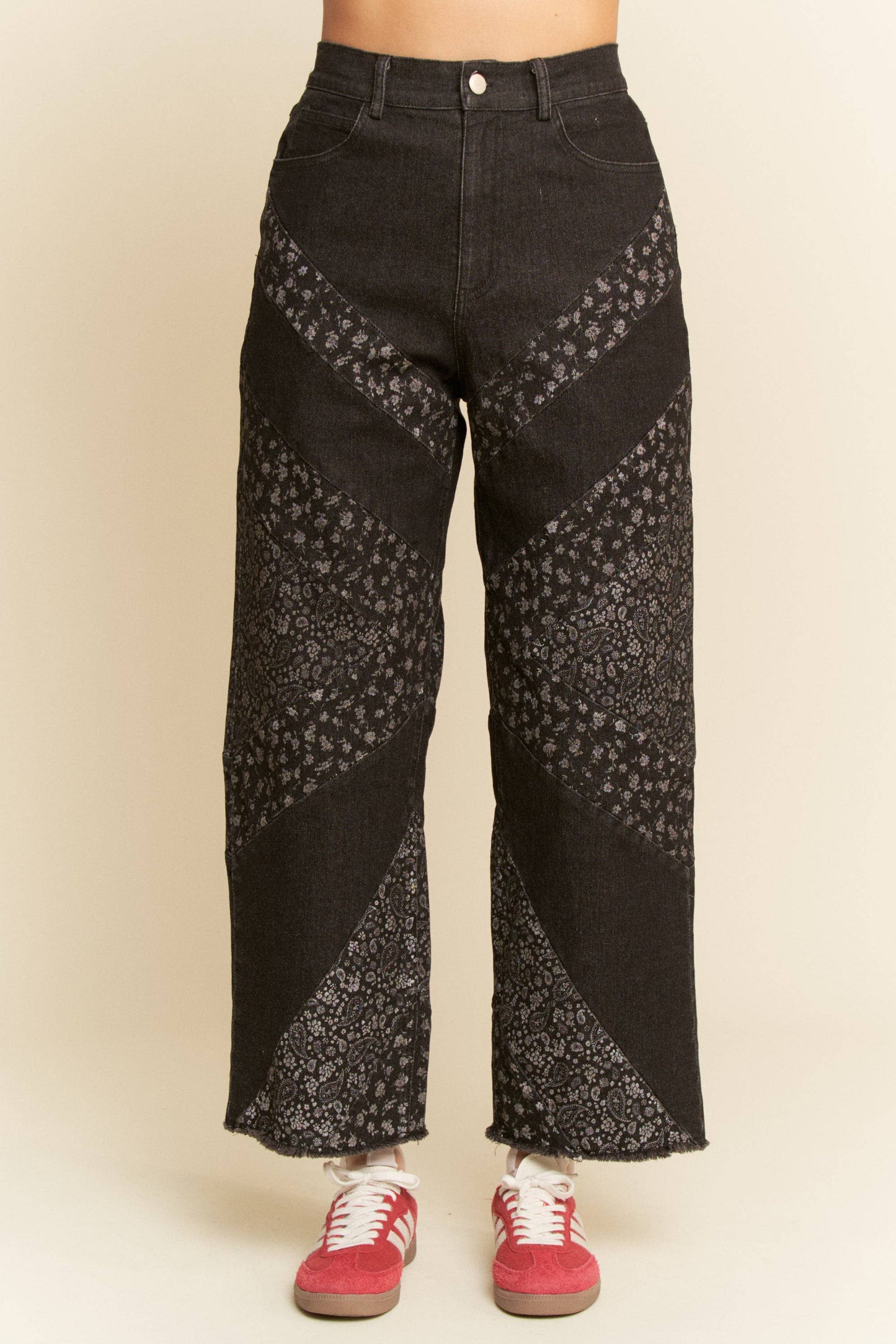 Davi & Dani - WIDE OPENING DENIM DITSY FLORAL AND PAISLEY PRINT