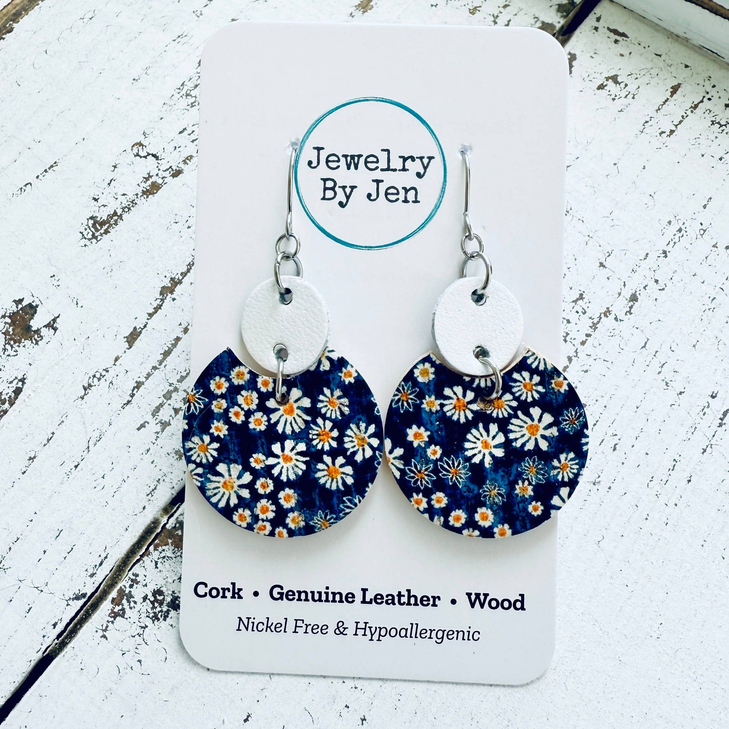 Jewelry By Jen - Luna (Medium Size): Shasta Daisies