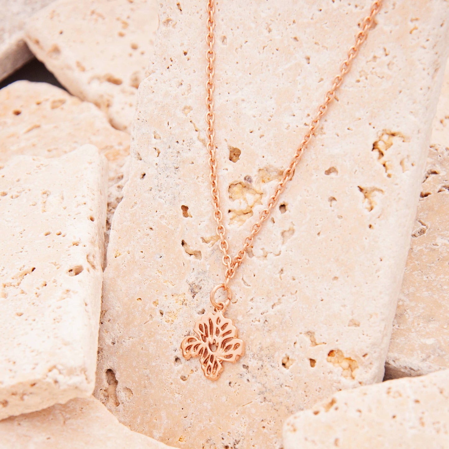 Chloe & Lex - SALE******Garden Grow Necklaces*****Set of 12