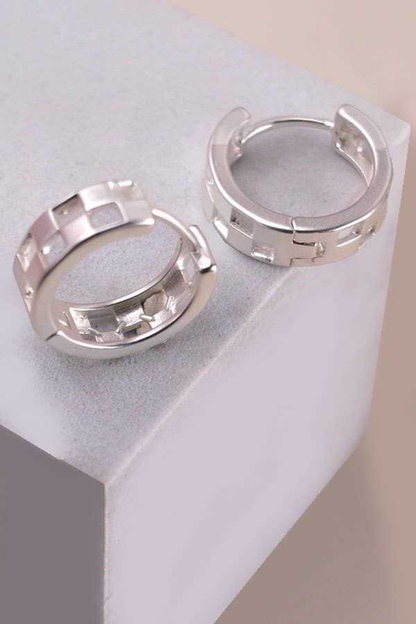 JOSSLYN by Wall to Wall - MINI CUTOUT CHECKER HOOP HUGGIE EARRING | 80E2440