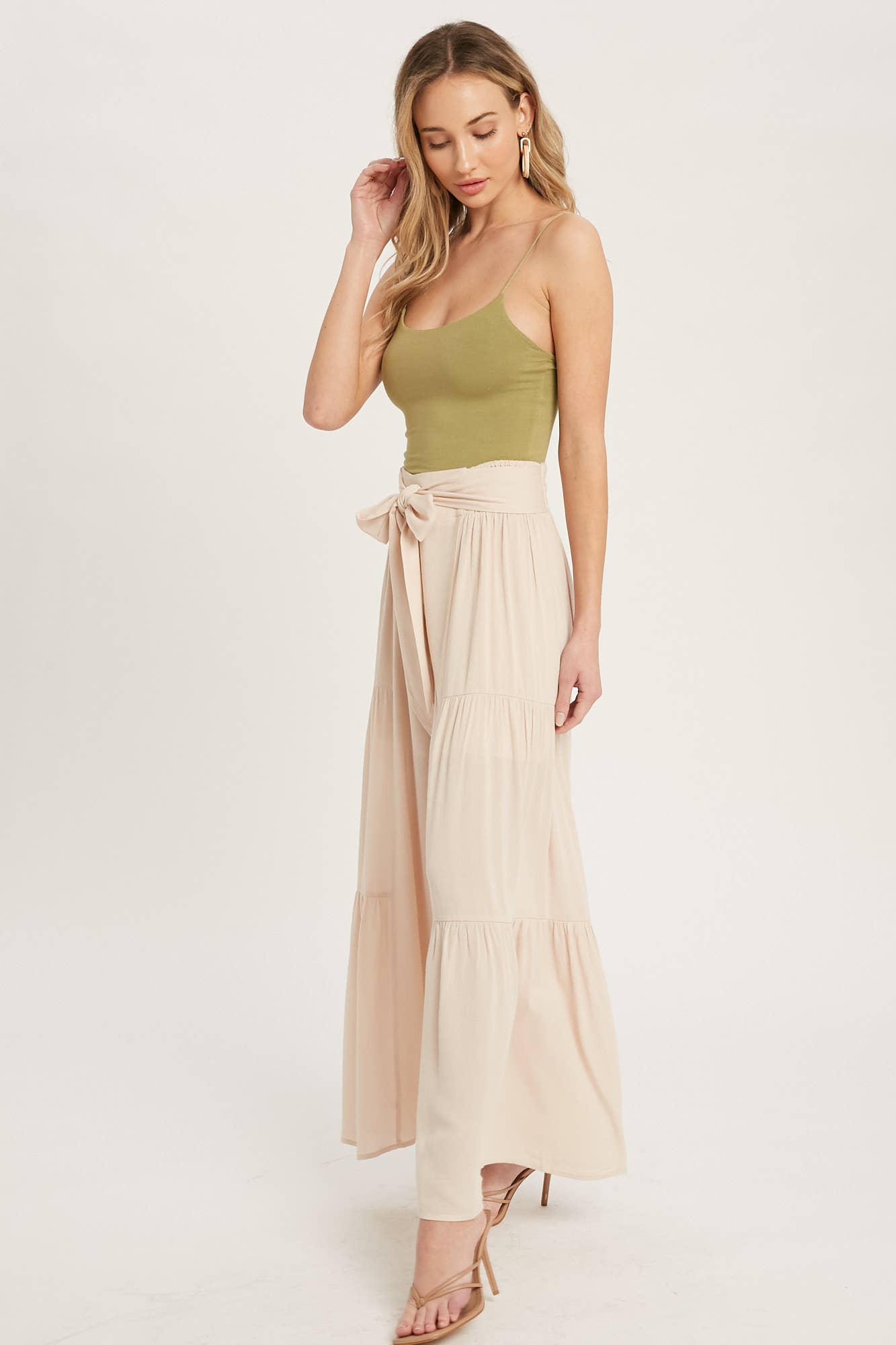 Bluivy - TIERED FLOWY WIDE-LEG PANTS