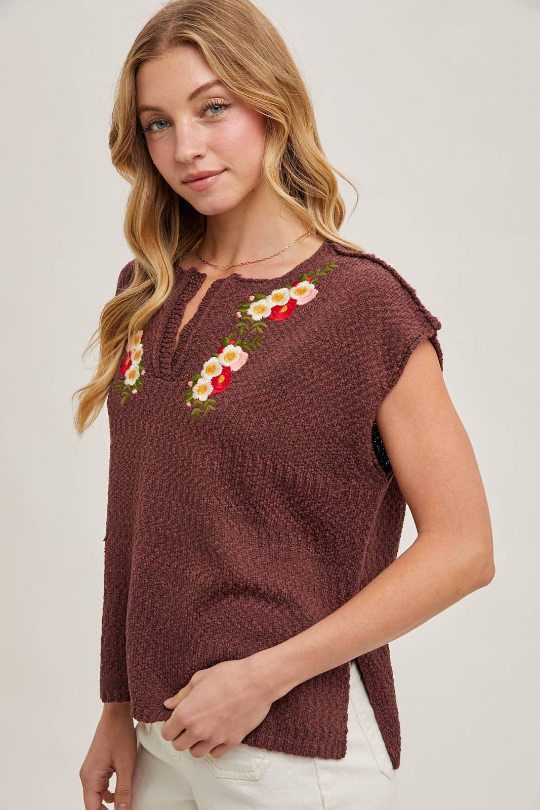 Bluivy - EMBROIDERED NOTCH NECK KNIT TOP
