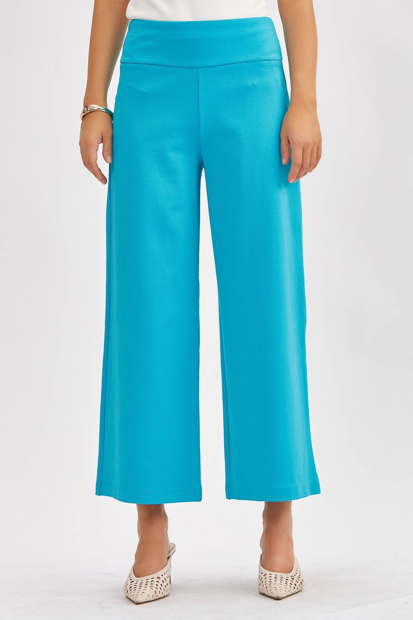 Dear Scarlett - Magic Wide Cropped Pants