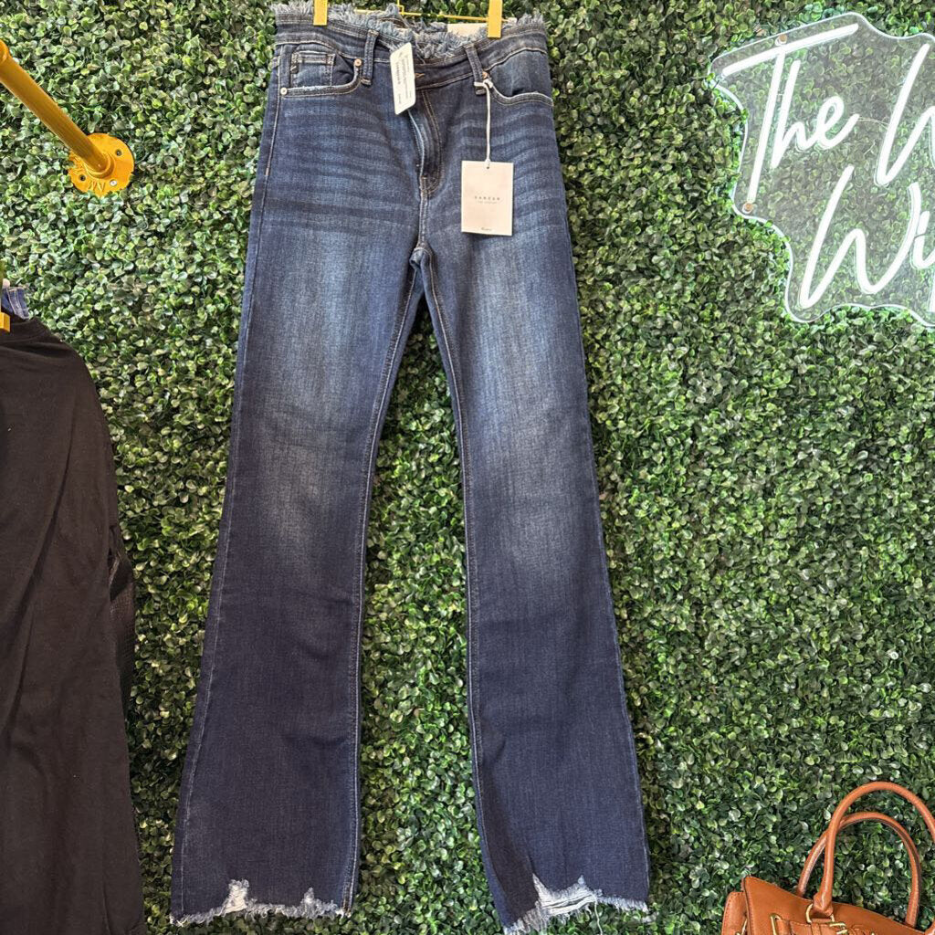 Raw hem jeans