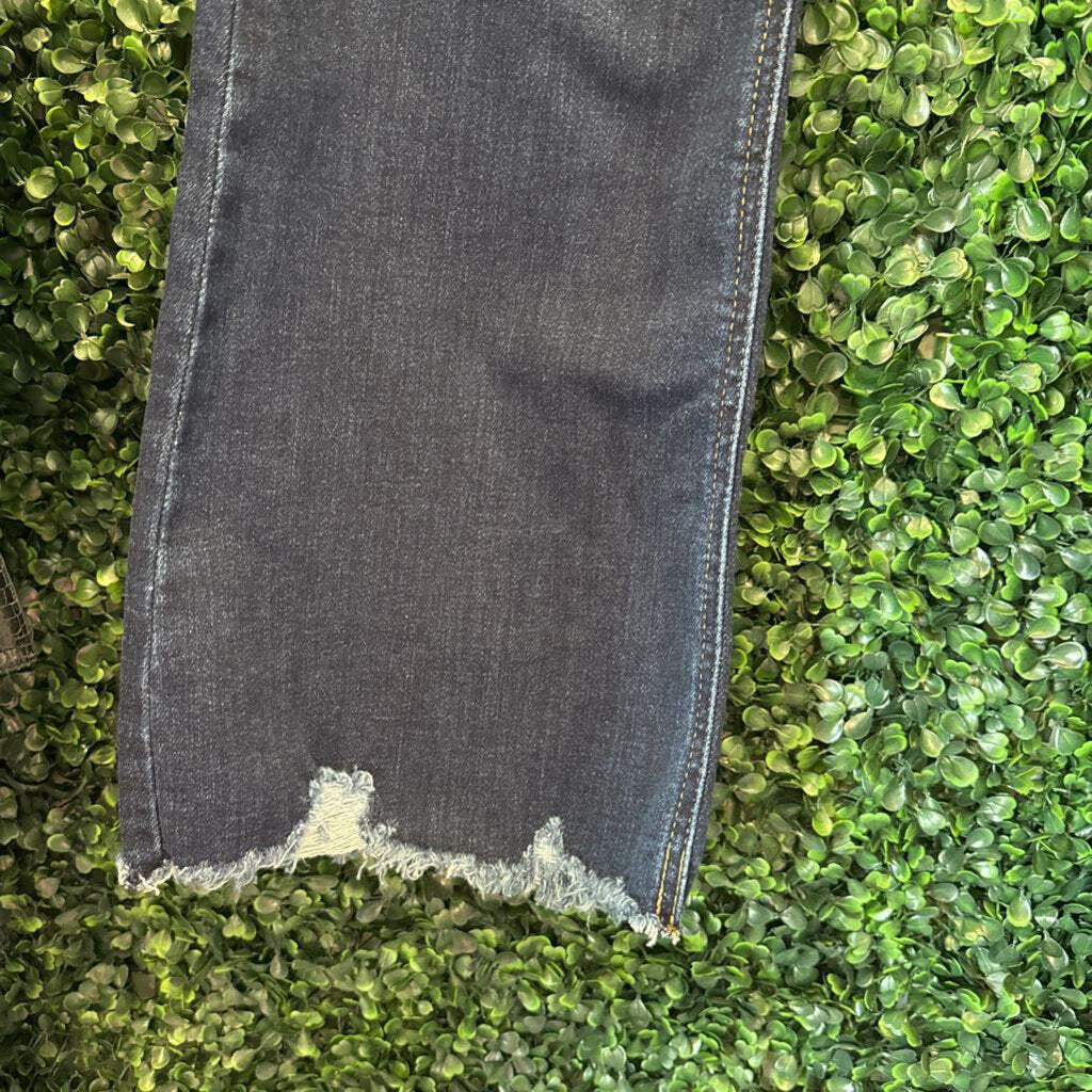 Raw hem jeans