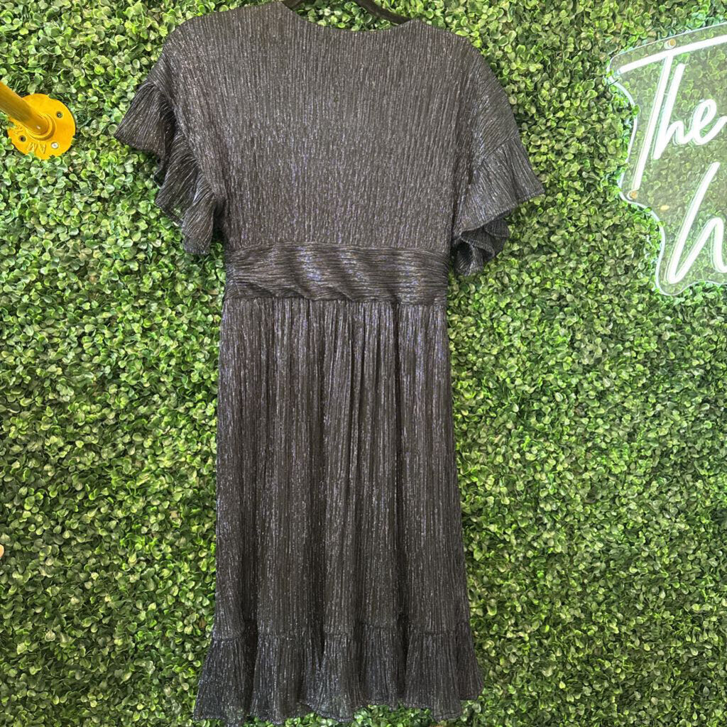 Short sleeve mid length glittery dress