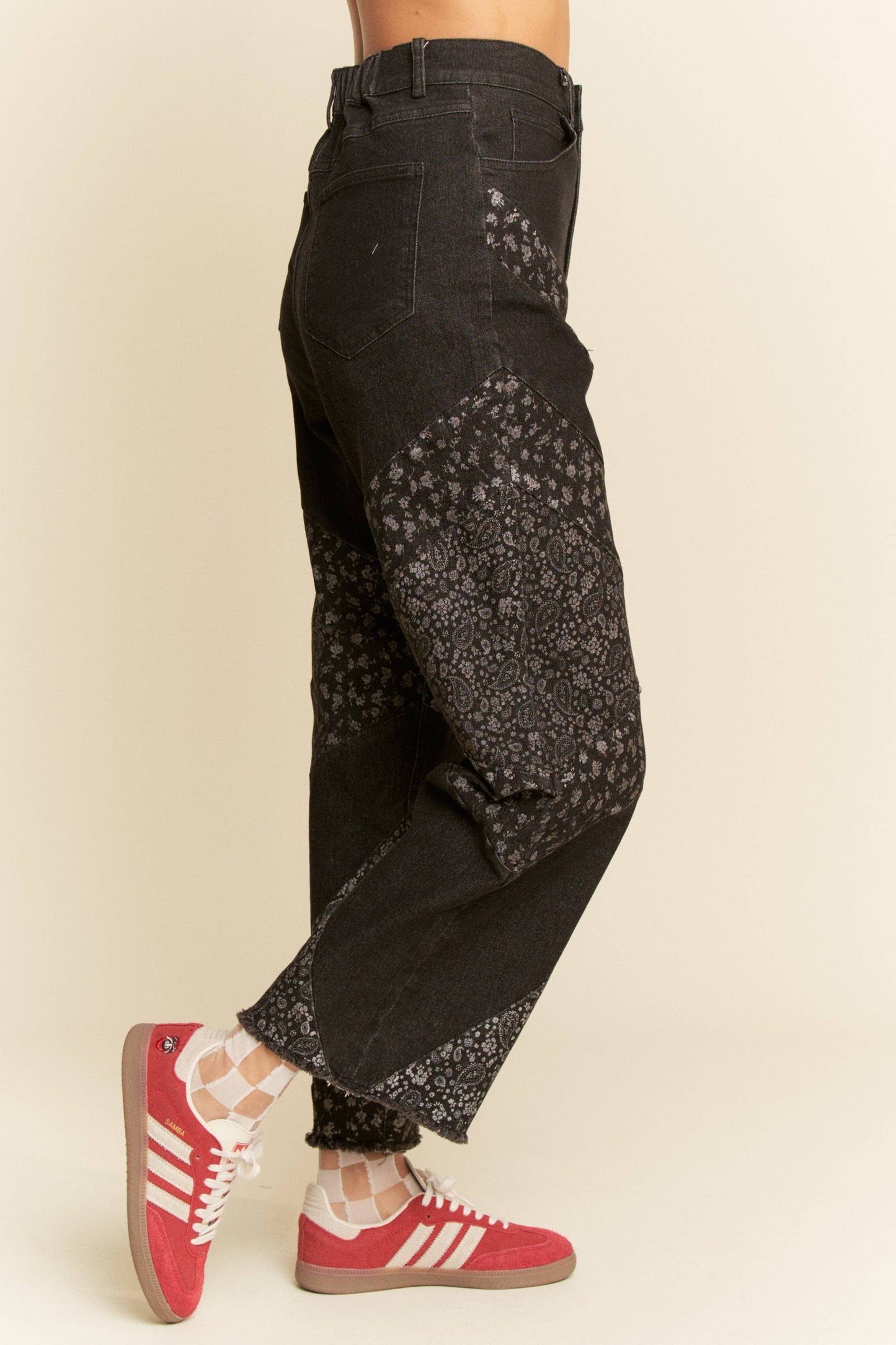 Davi & Dani - WIDE OPENING DENIM DITSY FLORAL AND PAISLEY PRINT