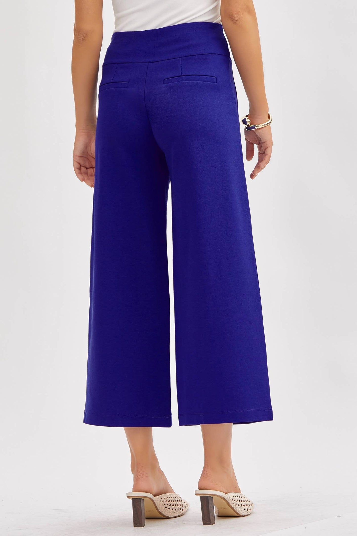 Dear Scarlett - Magic Wide Cropped Pants