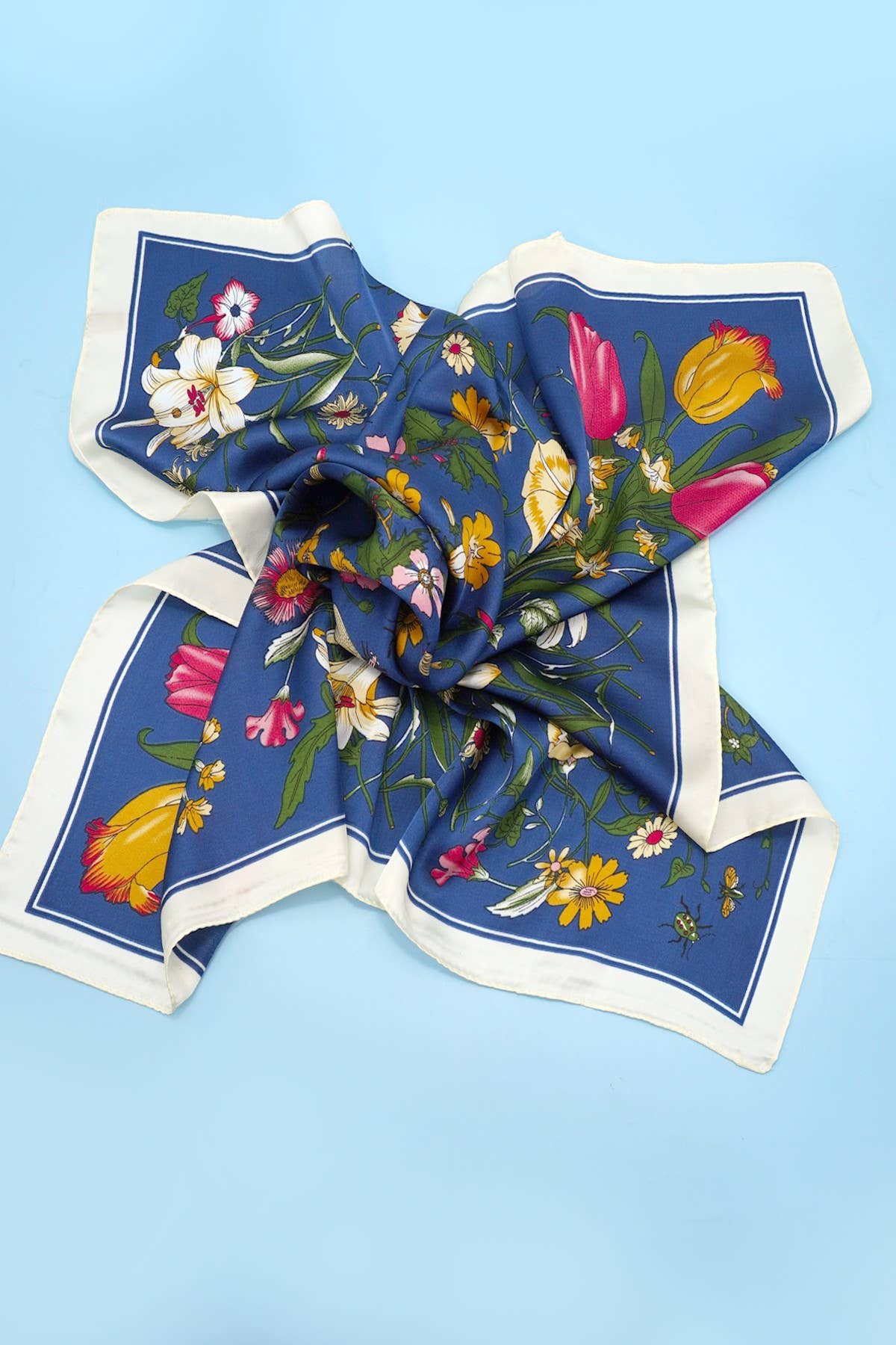 JOSSLYN by wall to wall - LARGE FLORAL PRINT BANDANA SCARF | 40SC655