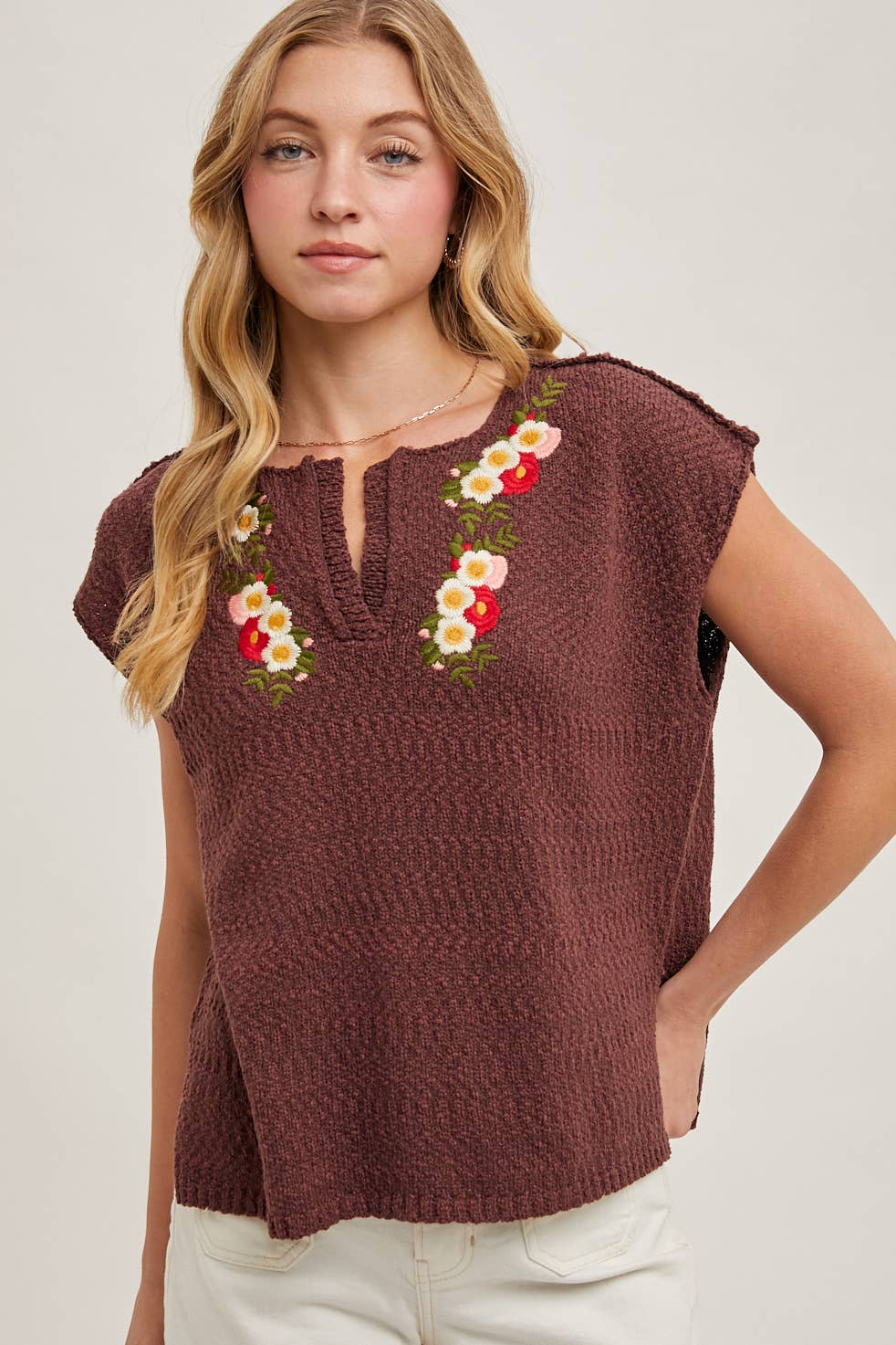 Bluivy - EMBROIDERED NOTCH NECK KNIT TOP