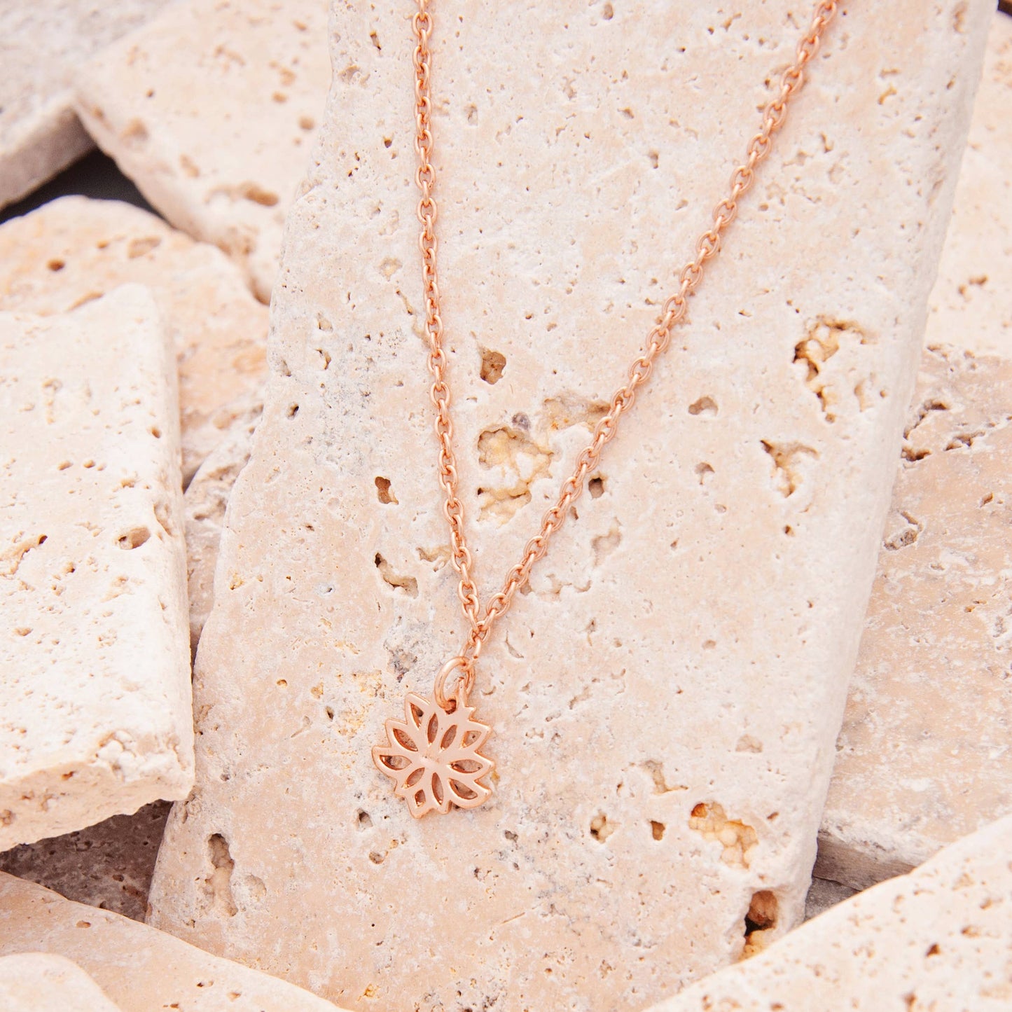 Chloe & Lex - SALE******Garden Grow Necklaces*****Set of 12