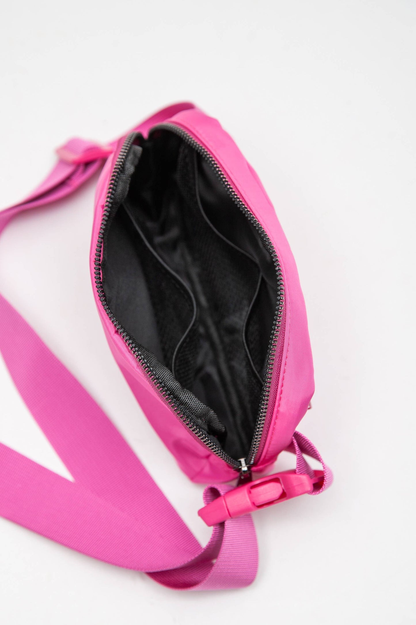 JOSSLYN by wall to wall - CROSS BODY SLING FANNY PACK BELT BAG | 90FP101