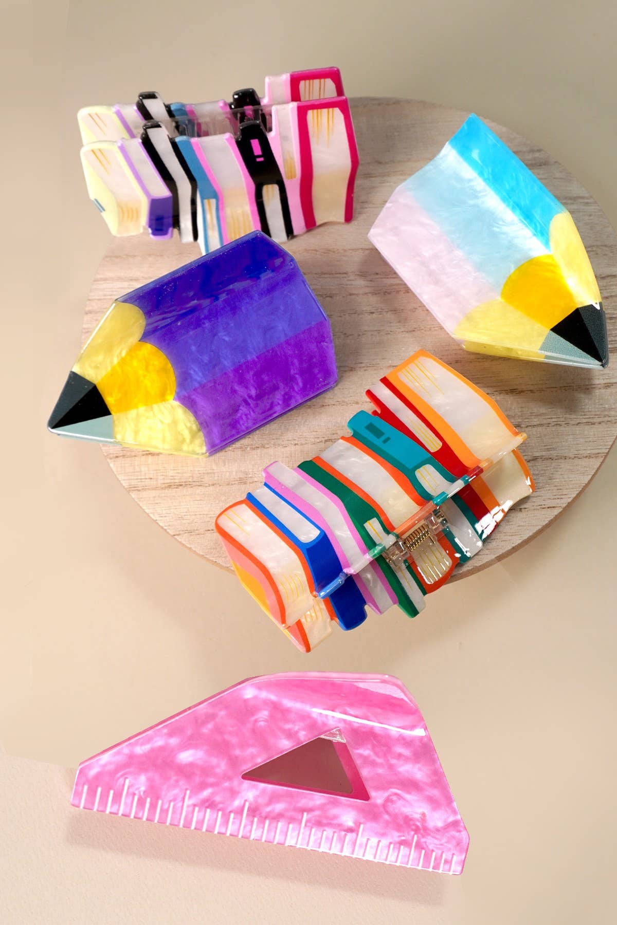 JOSSLYN by Wall to Wall - BOOK STACK SCHOOL HAIR CLAW CLIPS | 40H857