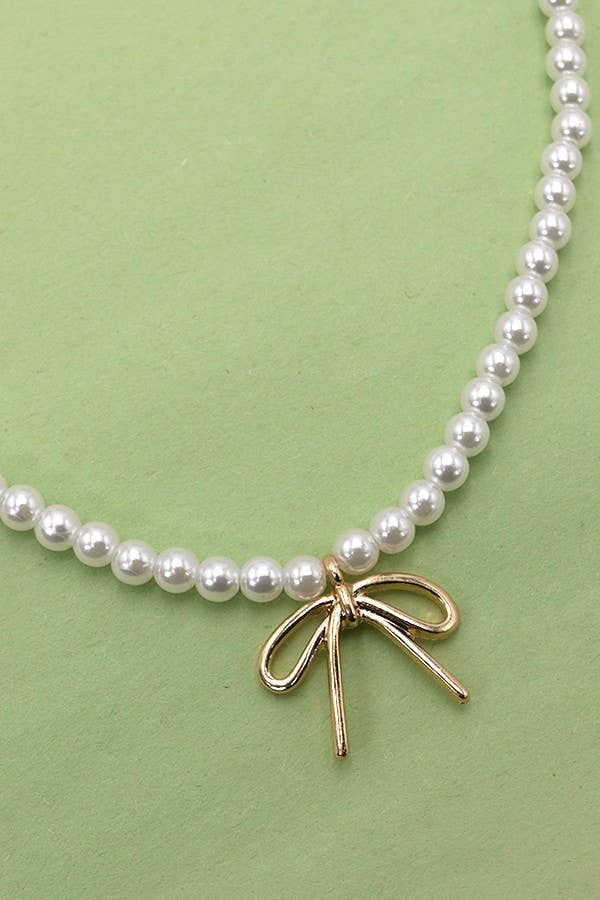 JOSSLYN by wall to wall - PEARL CHAIN BOW CHARM NECKLACE | 80N342