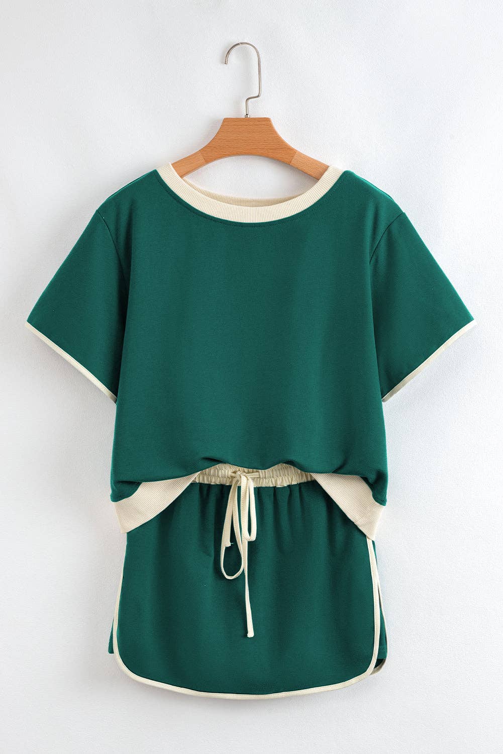 Lovesoft - Bonbon Colorblock Edge Drop Shoulder T Shirt and Skort 2Pcs Set