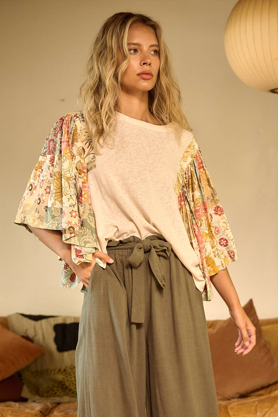 mittoshop - FLORAL PATCHWORK PRINT RUFFLE FLUTTER SLEEVE TOP
