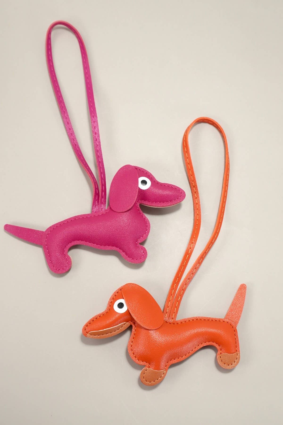 JOSSLYN by Wall to Wall - TRENDING VEGAN LEATHER DOG BAG CHARM KEYCHAINS | 40KC112