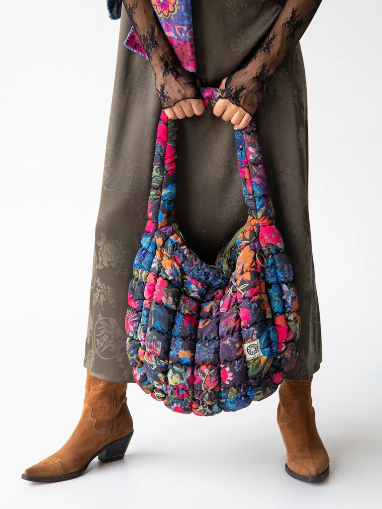 Puffy fit it all bag