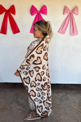 Cloud knit leopard blanket