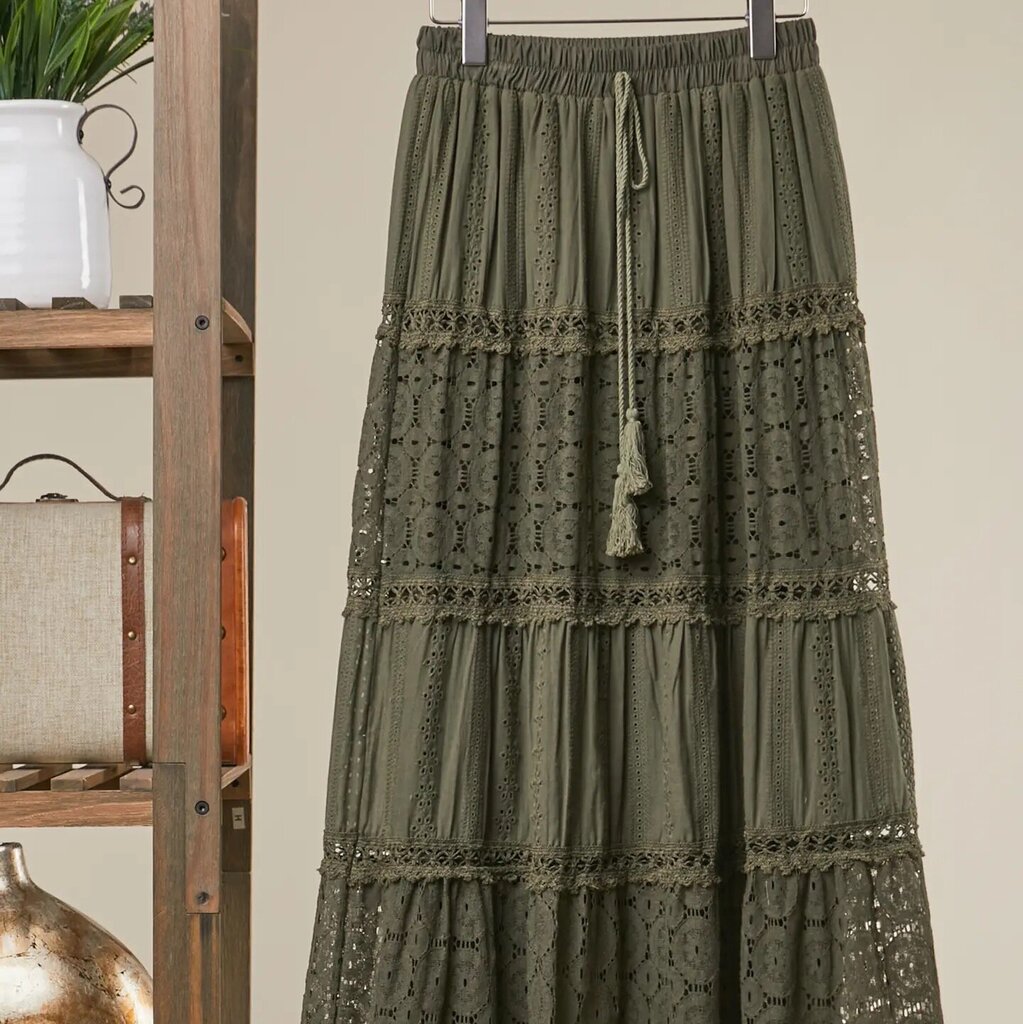 Elastic Waist Maxi Skirt w/ lace trim