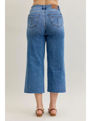 High waist wide crop with raw hem