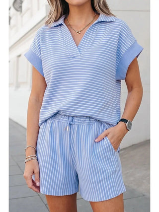 Striped elastic shorts