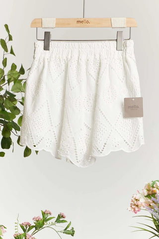 Elastic waist laced shorts