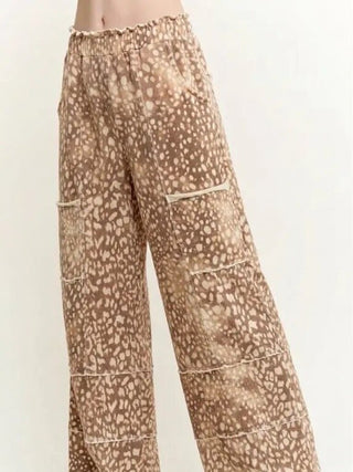 Fawn print wide leg pant