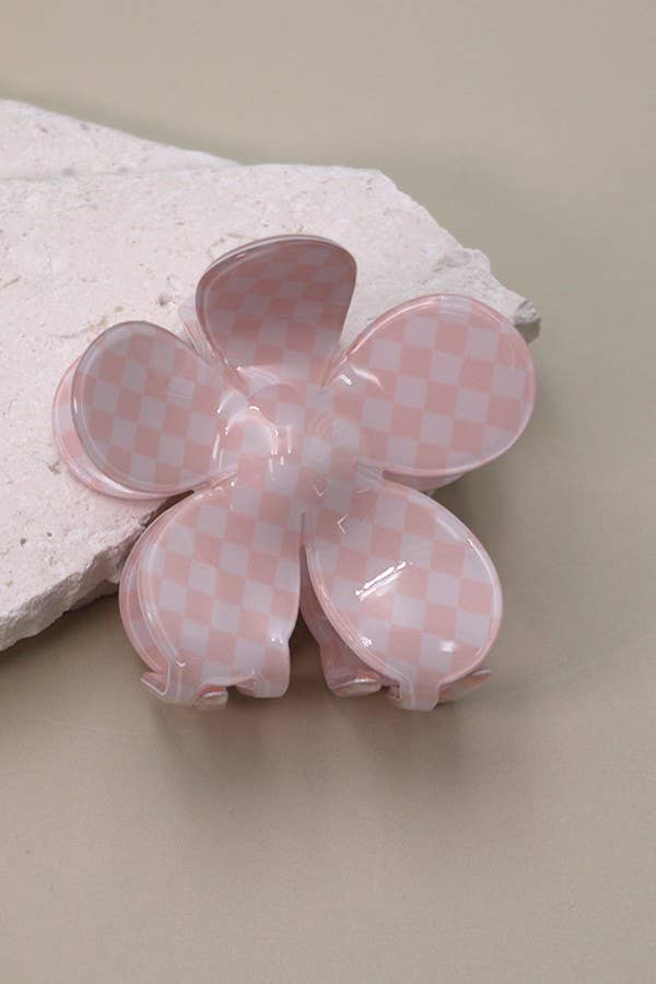 JOSSLYN by Wall to Wall - JUMBO CHECKER FLOWER HAIR CLAW CLIP | 40H644