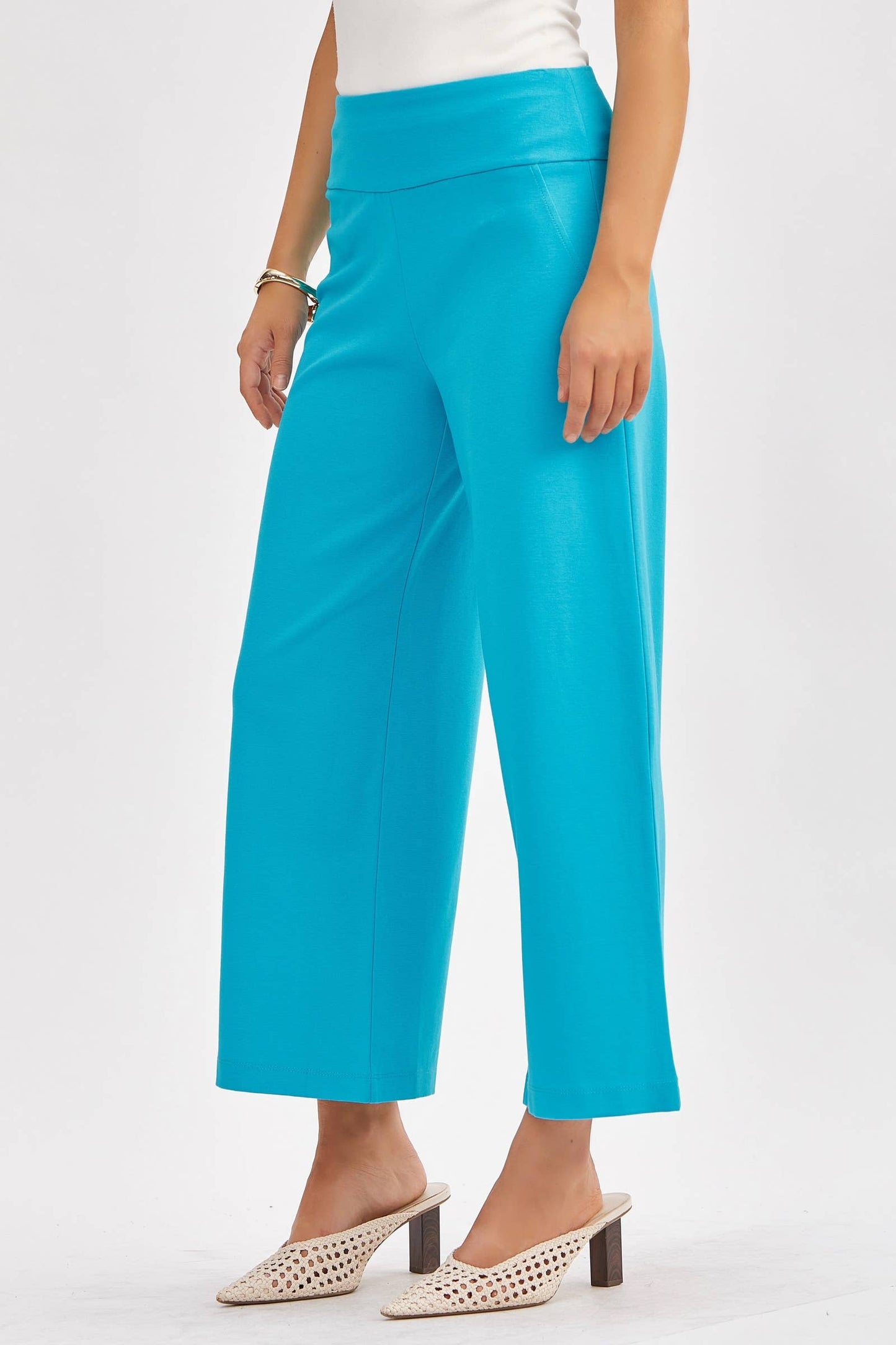 Dear Scarlett - Magic Wide Cropped Pants