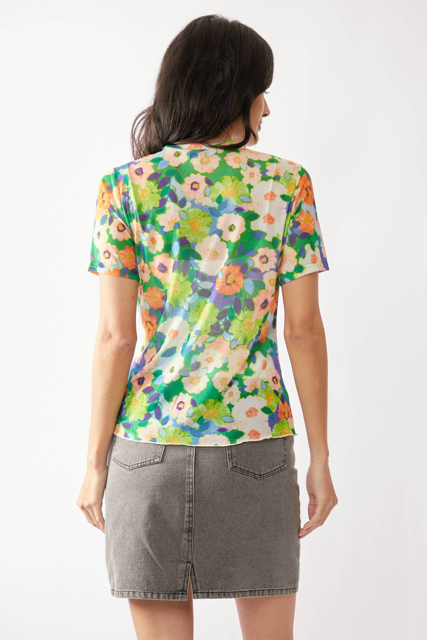 Davi & Dani - FLOWER PRINTED MESH SHORT SLEEVE TOP