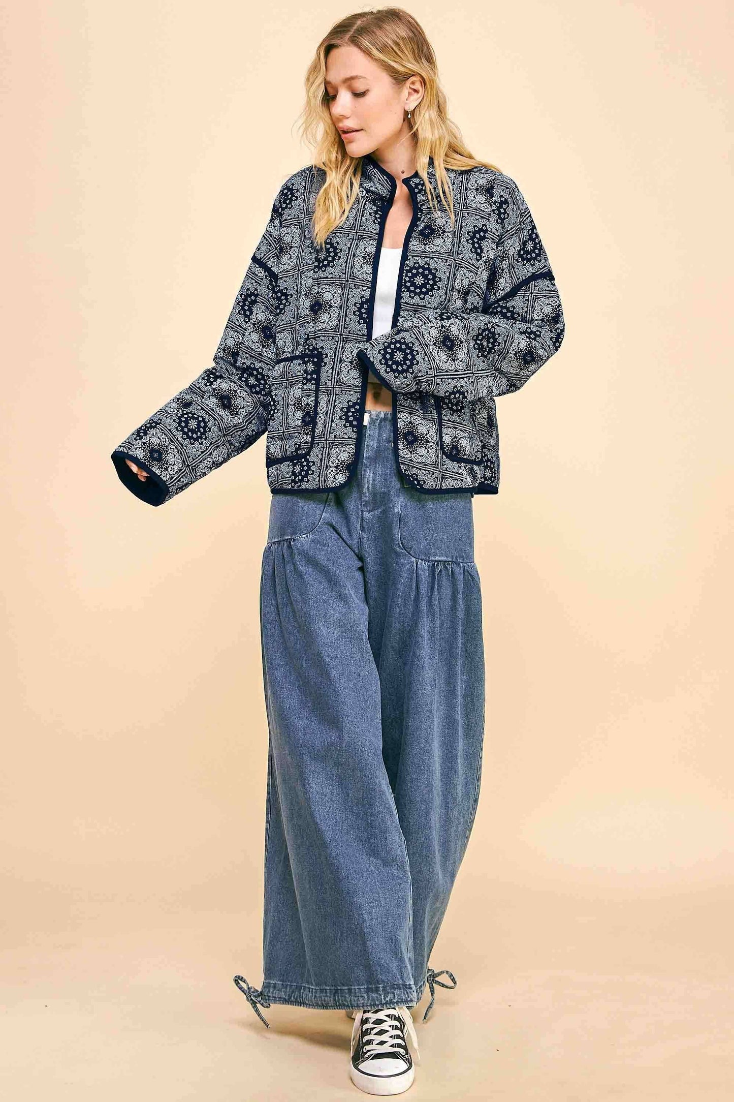 Davi & Dani - PLUS QUILTED BANDANA HIGH NECK LOOSE FIT JACKET
