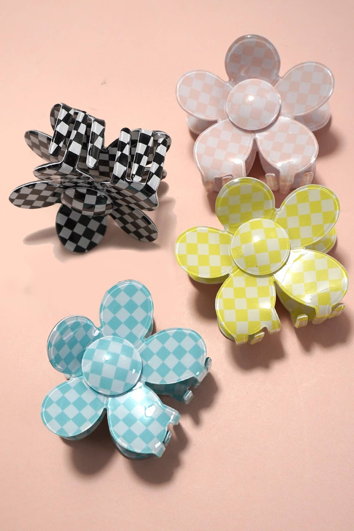 JOSSLYN by Wall to Wall - JUMBO CHECKER FLOWER HAIR CLAW CLIP | 40H644