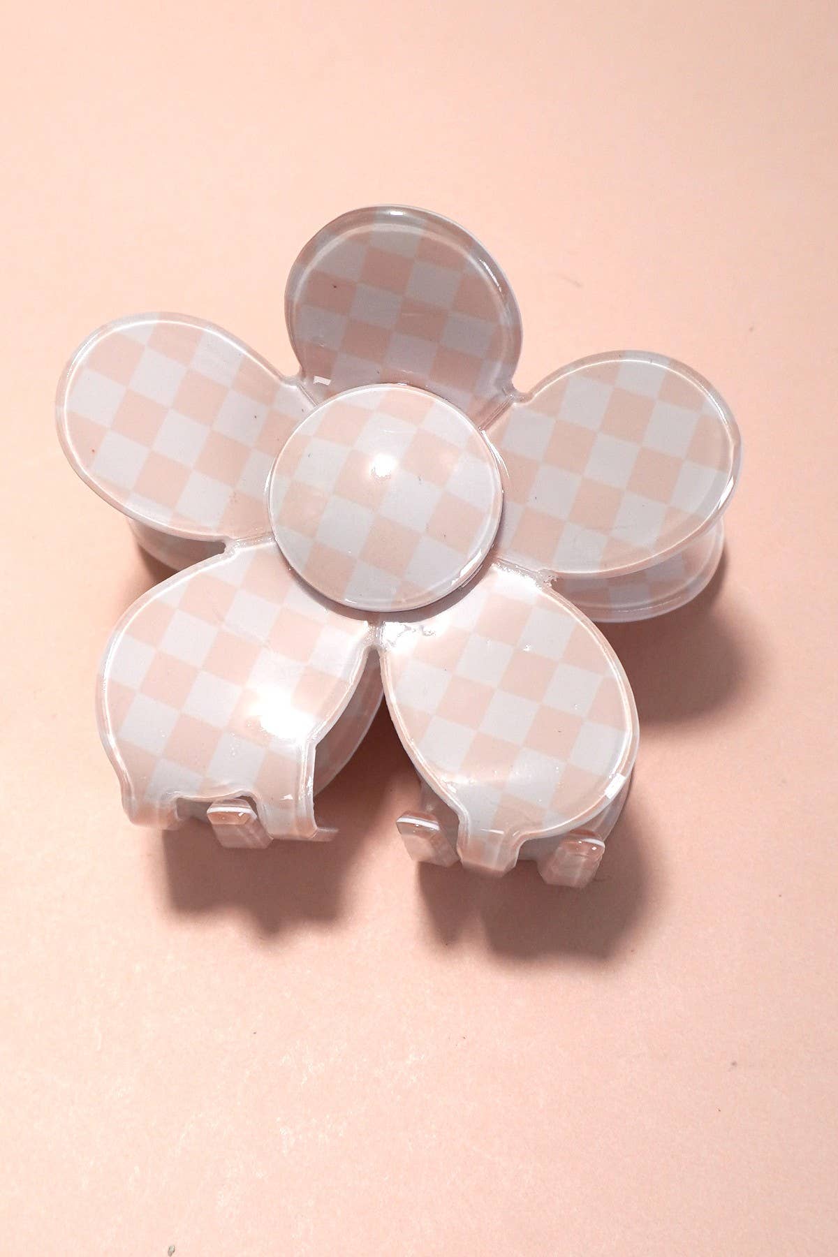 JOSSLYN by Wall to Wall - JUMBO CHECKER FLOWER HAIR CLAW CLIP | 40H644