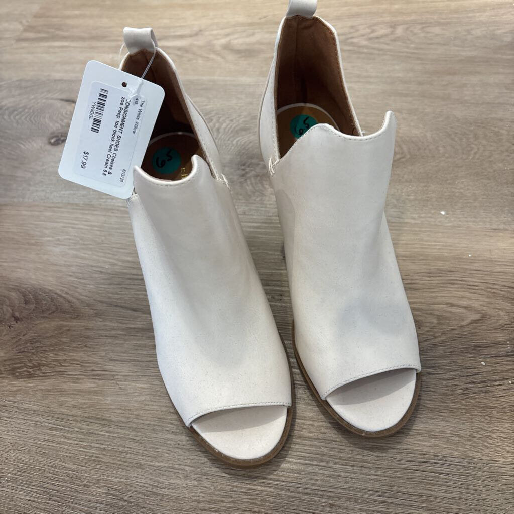 Peep toe block heel