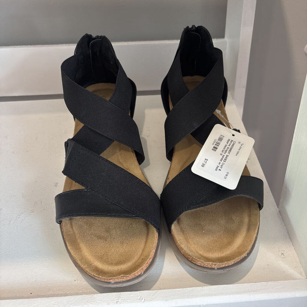 Strappy sandal w/ back zipper
