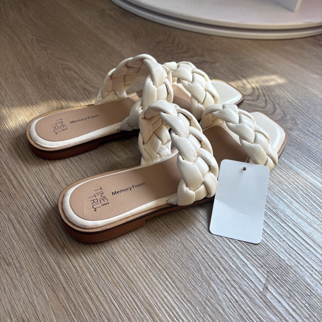 Braided flip flop