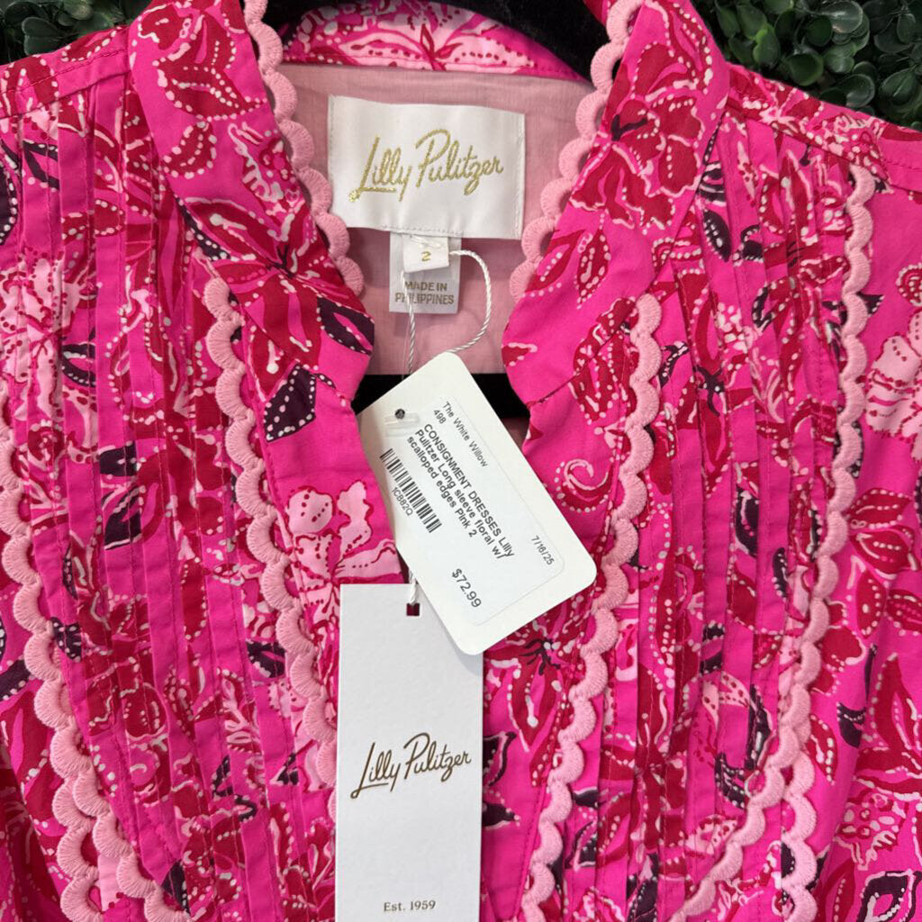 Long sleeve floral w/ scalloped edges