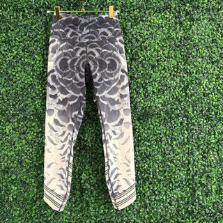 Gray and white Circle Legging
